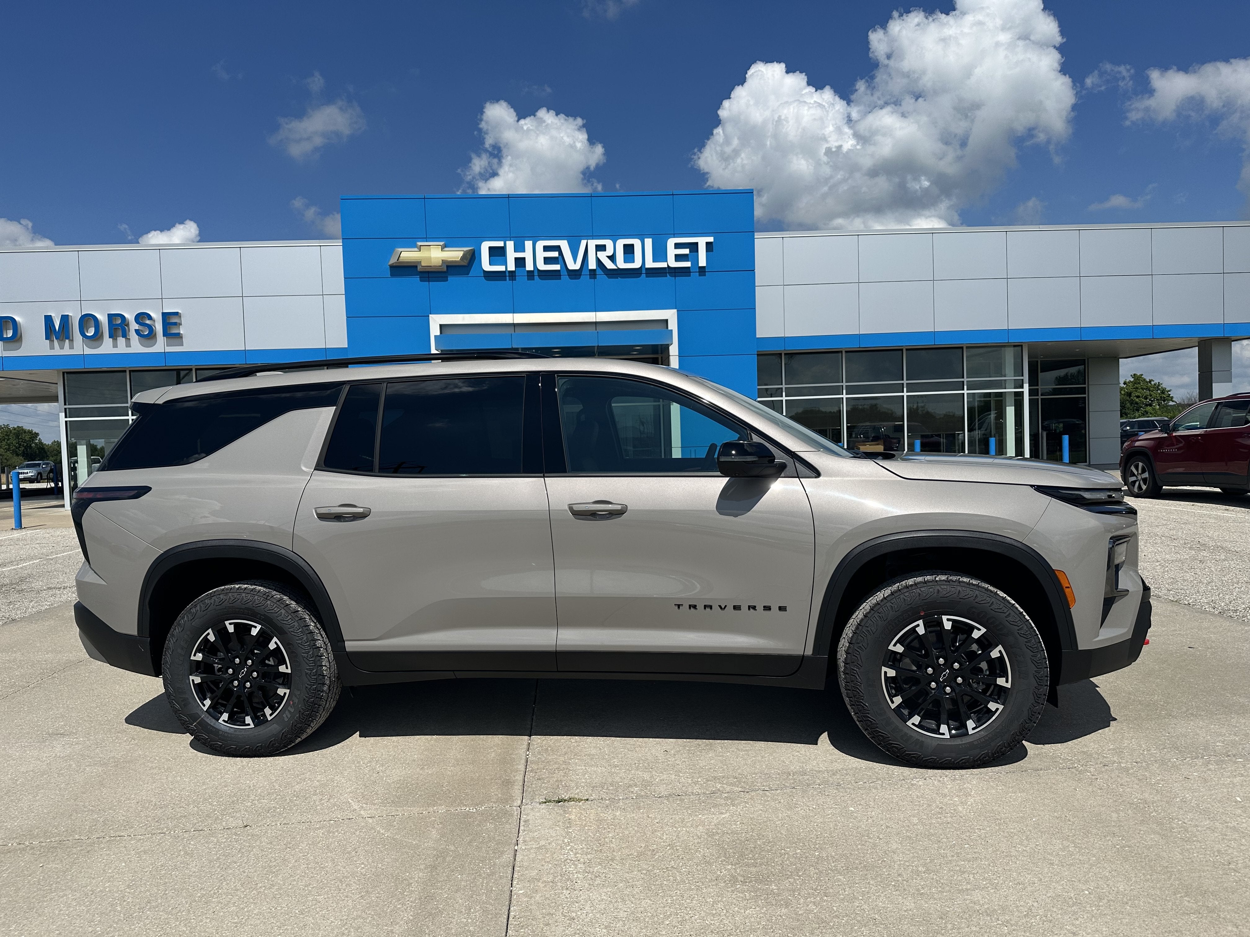2026 Chevrolet Traverse — side profile view